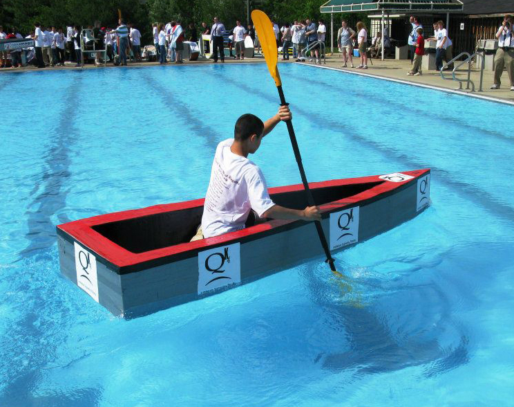 Qk4 Boat Wins Jeffersontown High School 2012 Cardboard Boat